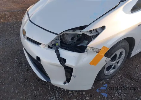 2014 Toyota Prius Two z USA, uszkodzony, nr VIN JTDKN3DU2E0366655